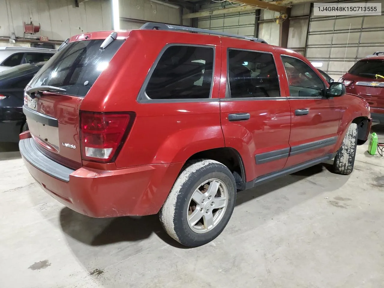 2005 Jeep Grand Cherokee Laredo VIN: 1J4GR48K15C713555 Lot: 80674424