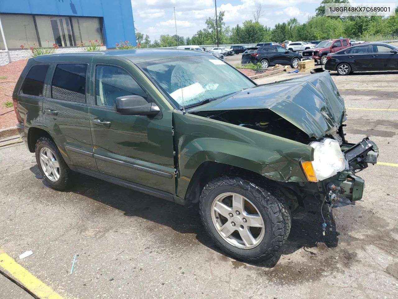 2007 Jeep Grand Cherokee Laredo VIN: 1J8GR48KX7C689001 Lot: 61661104