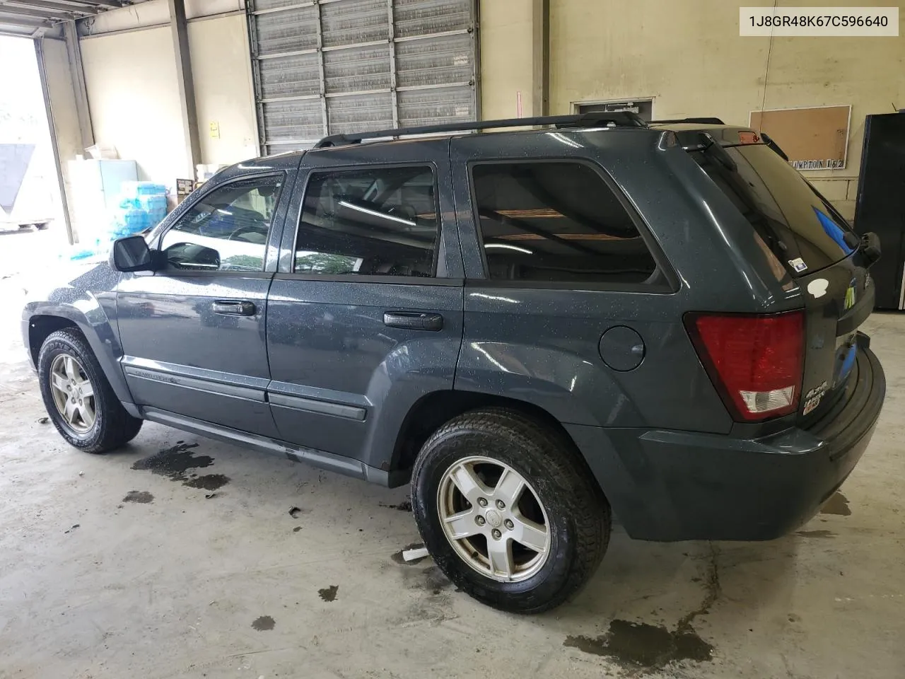 2007 Jeep Grand Cherokee Laredo VIN: 1J8GR48K67C596640 Lot: 63747314