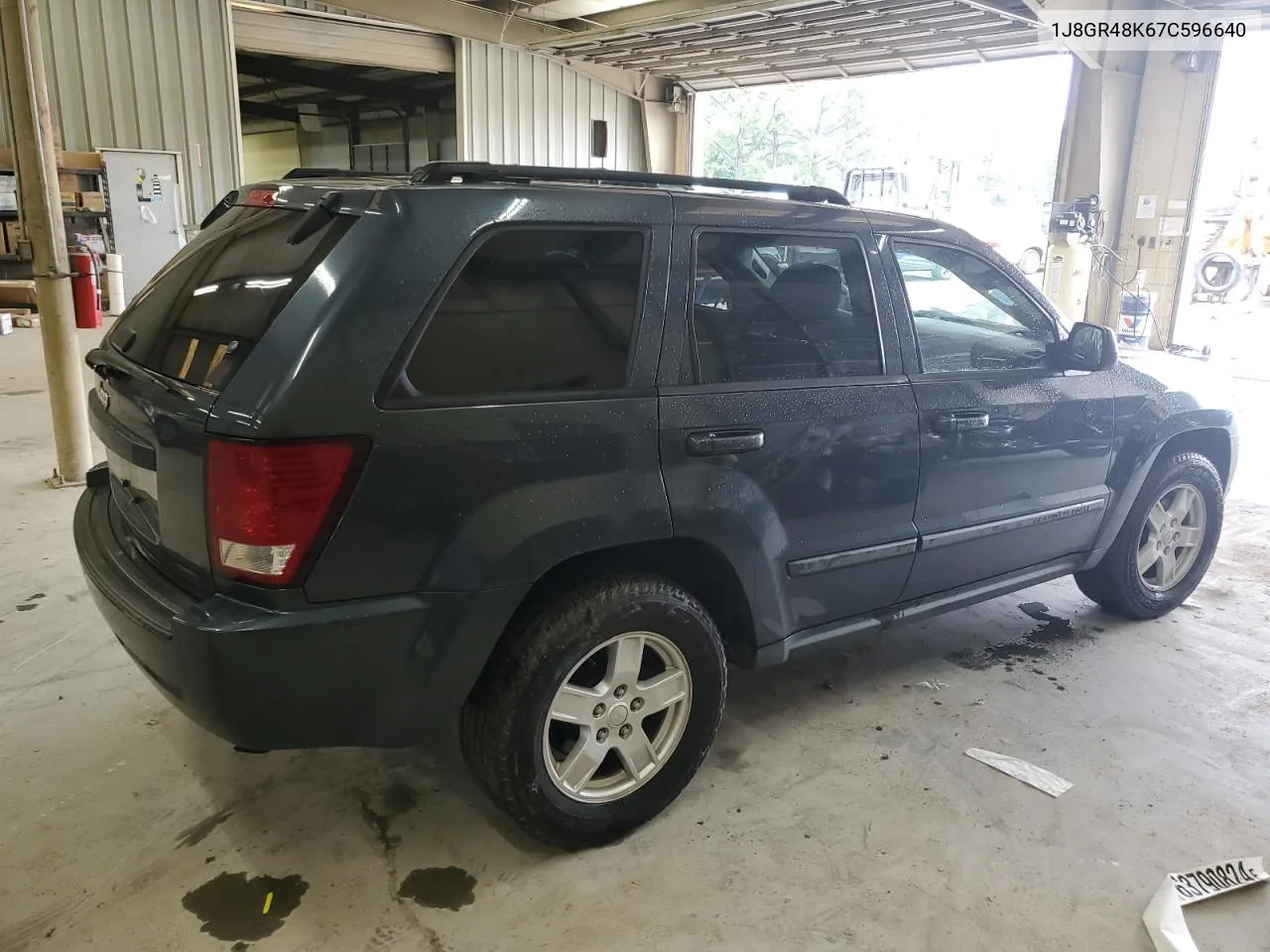 2007 Jeep Grand Cherokee Laredo VIN: 1J8GR48K67C596640 Lot: 63747314