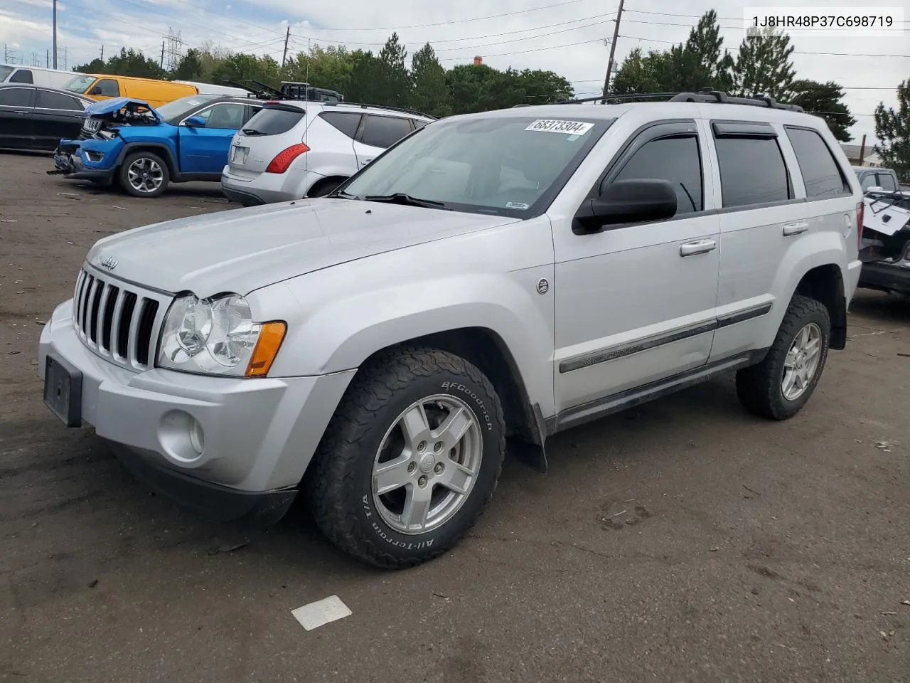 2007 Jeep Grand Cherokee Laredo VIN: 1J8HR48P37C698719 Lot: 68373304