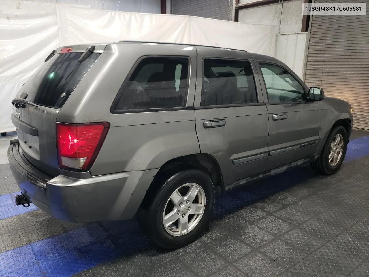 1J8GR48K17C605681 2007 Jeep Grand Cherokee Laredo