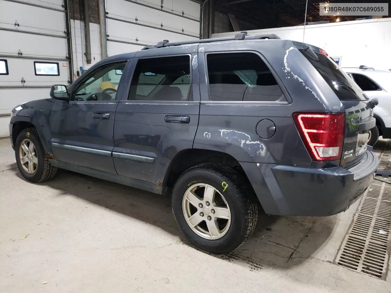 2007 Jeep Grand Cherokee Laredo VIN: 1J8GR48K07C689055 Lot: 69408844