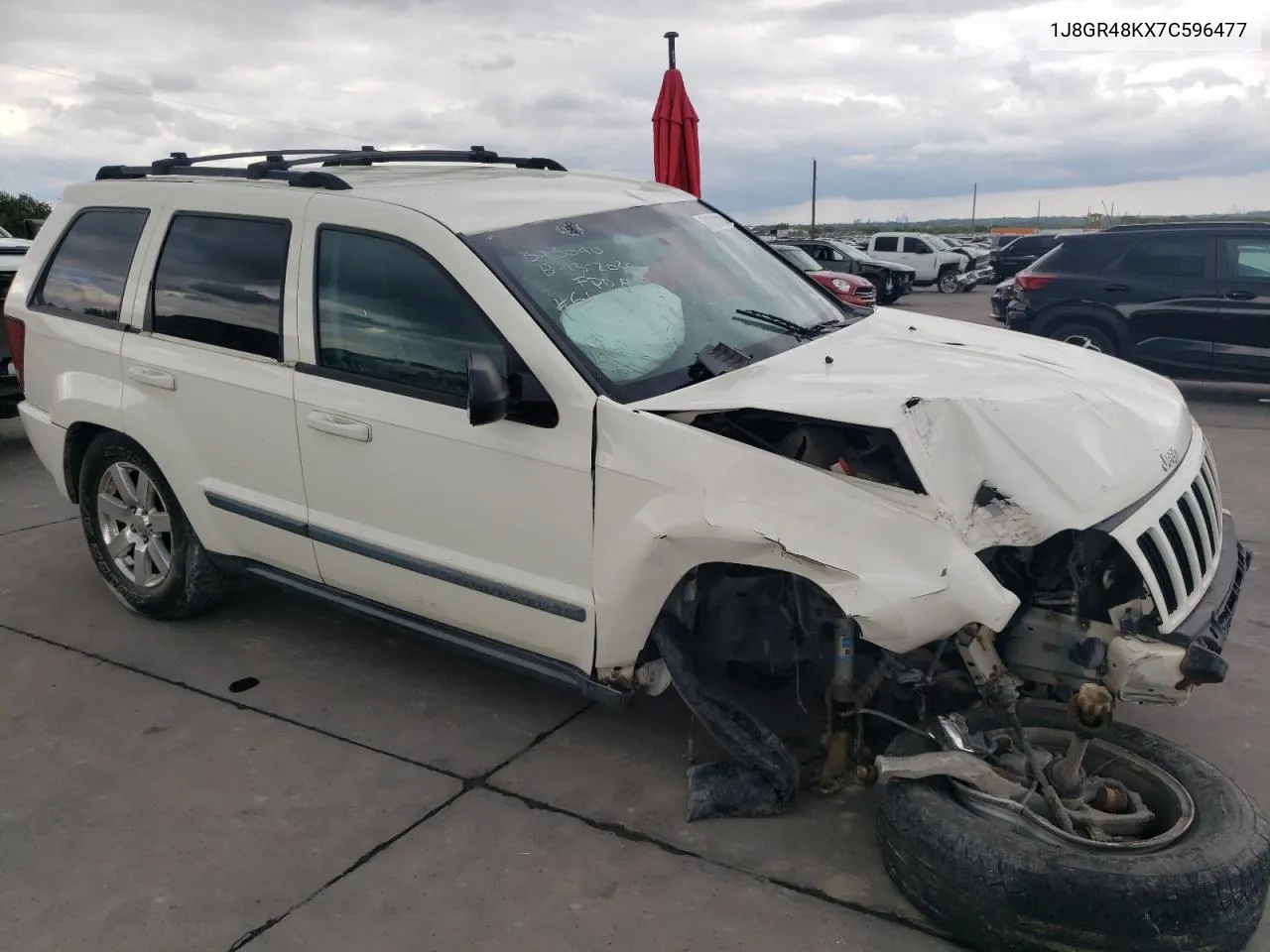 2007 Jeep Grand Cherokee Laredo VIN: 1J8GR48KX7C596477 Lot: 71311114