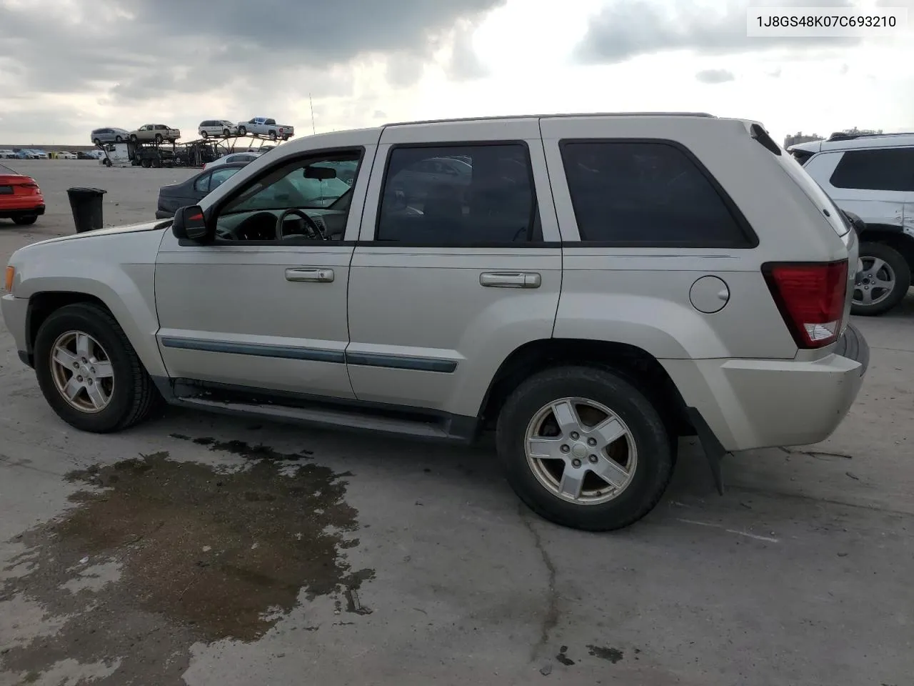 2007 Jeep Grand Cherokee Laredo VIN: 1J8GS48K07C693210 Lot: 72160834