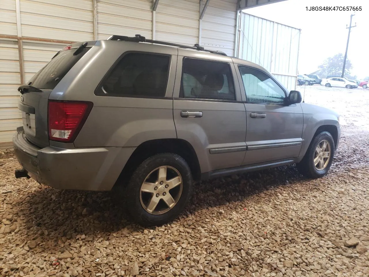 1J8GS48K47C657665 2007 Jeep Grand Cherokee Laredo