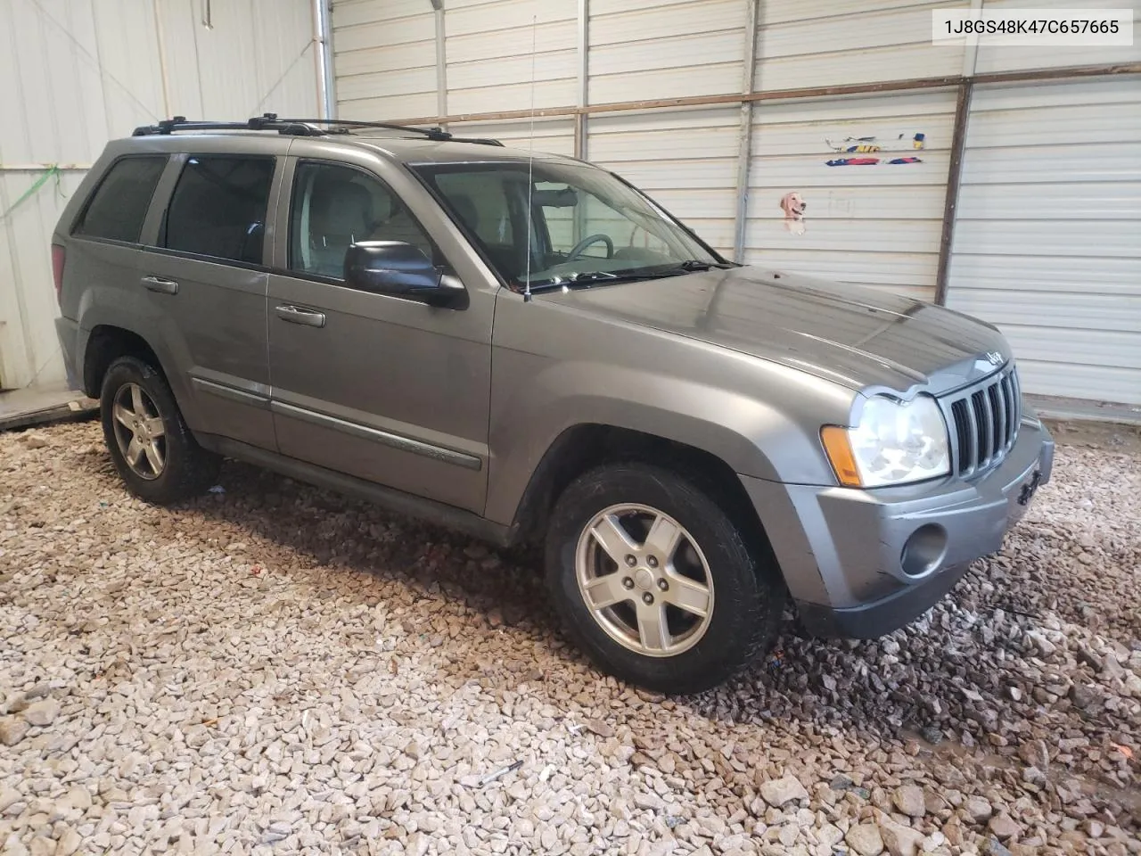 1J8GS48K47C657665 2007 Jeep Grand Cherokee Laredo