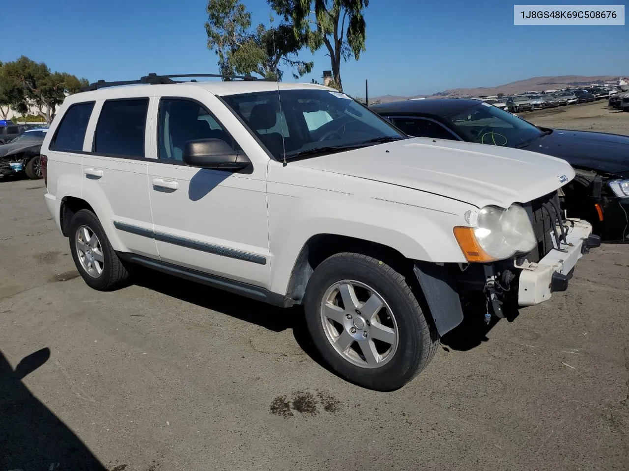 2009 Jeep Grand Cherokee Laredo VIN: 1J8GS48K69C508676 Lot: 71082074