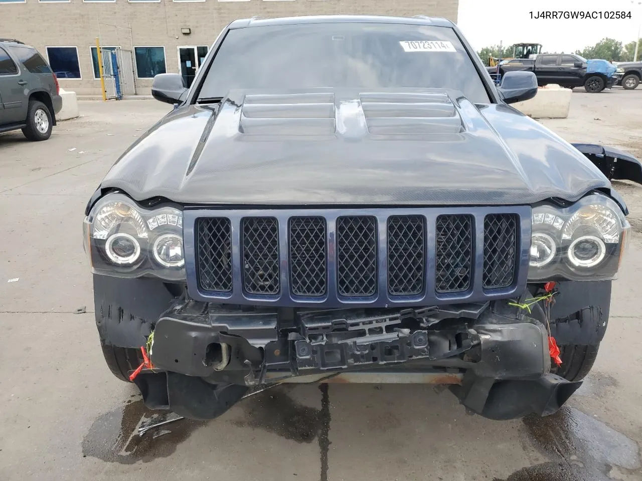 1J4RR7GW9AC102584 2010 Jeep Grand Cherokee Srt-8