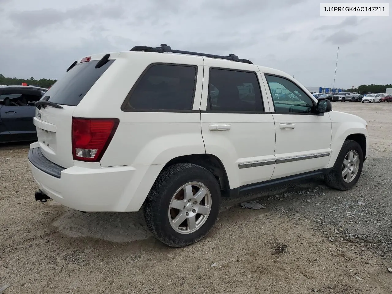 2010 Jeep Grand Cherokee Laredo VIN: 1J4PR4GK4AC147211 Lot: 72738684