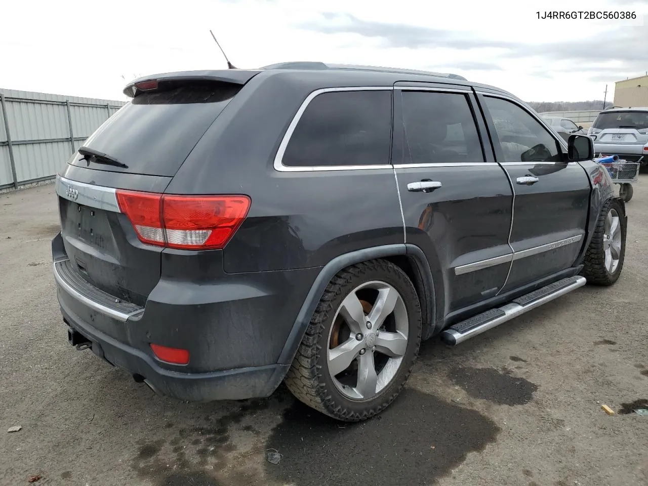 2011 Jeep Grand Cherokee Overland VIN: 1J4RR6GT2BC560386 Lot: 37282233