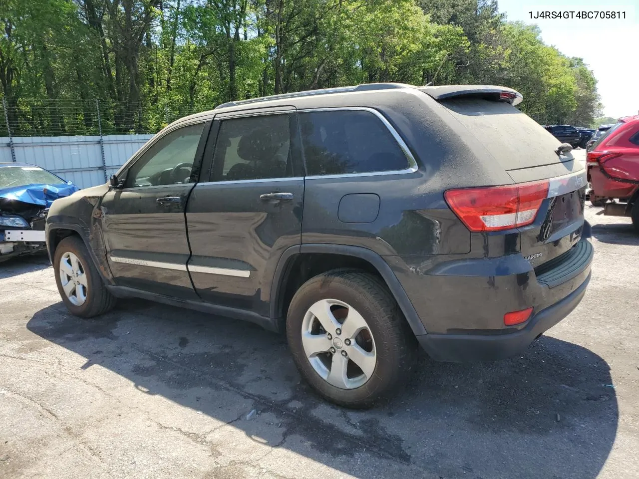 2011 Jeep Grand Cherokee Laredo VIN: 1J4RS4GT4BC705811 Lot: 50305994