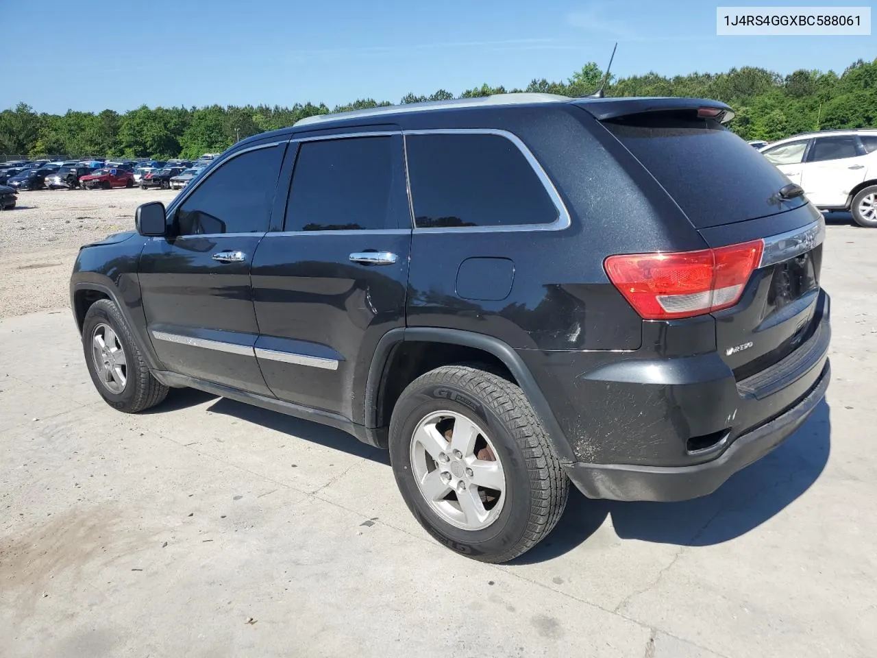 2011 Jeep Grand Cherokee Laredo VIN: 1J4RS4GGXBC588061 Lot: 53368964