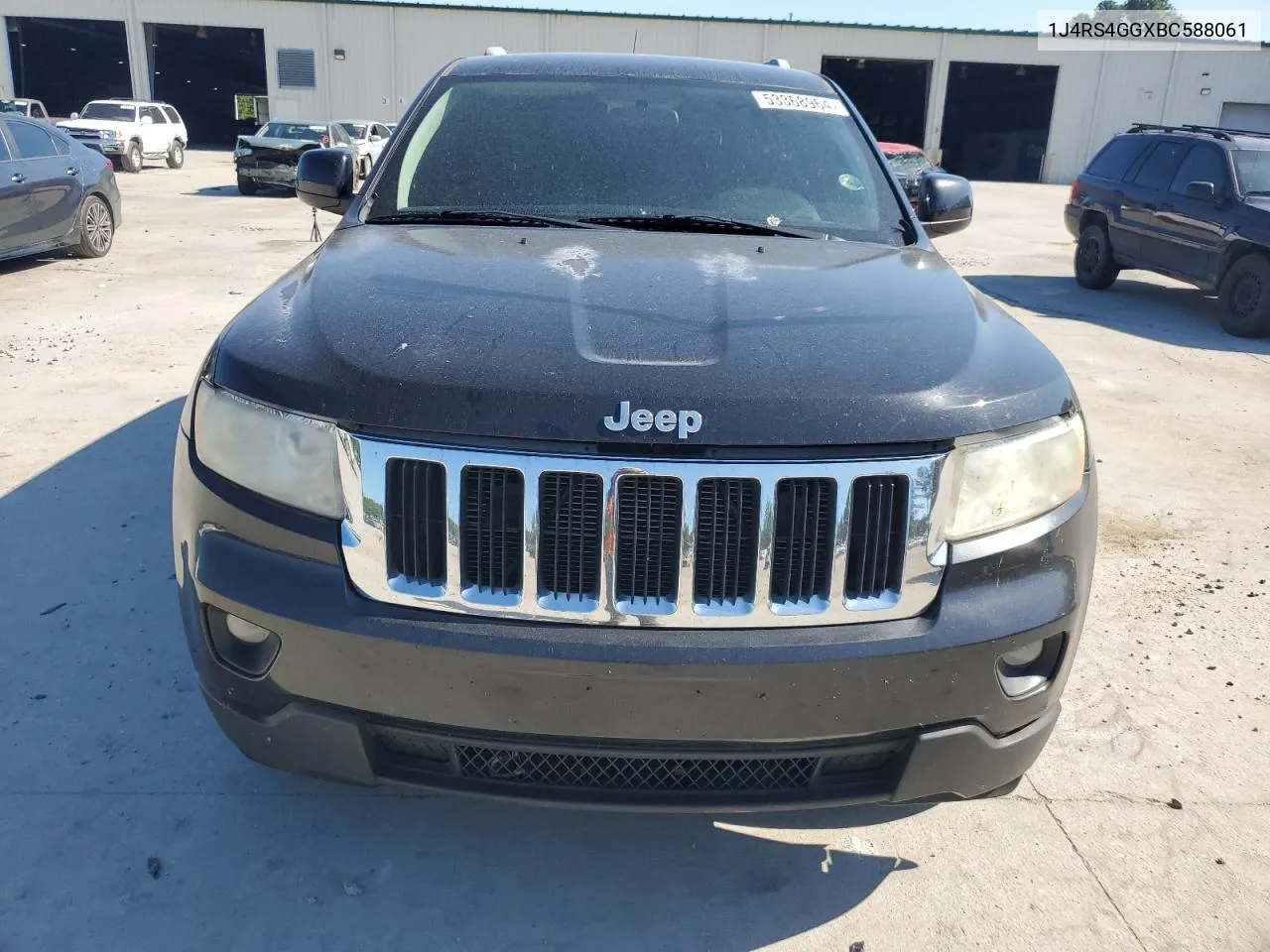 2011 Jeep Grand Cherokee Laredo VIN: 1J4RS4GGXBC588061 Lot: 53368964