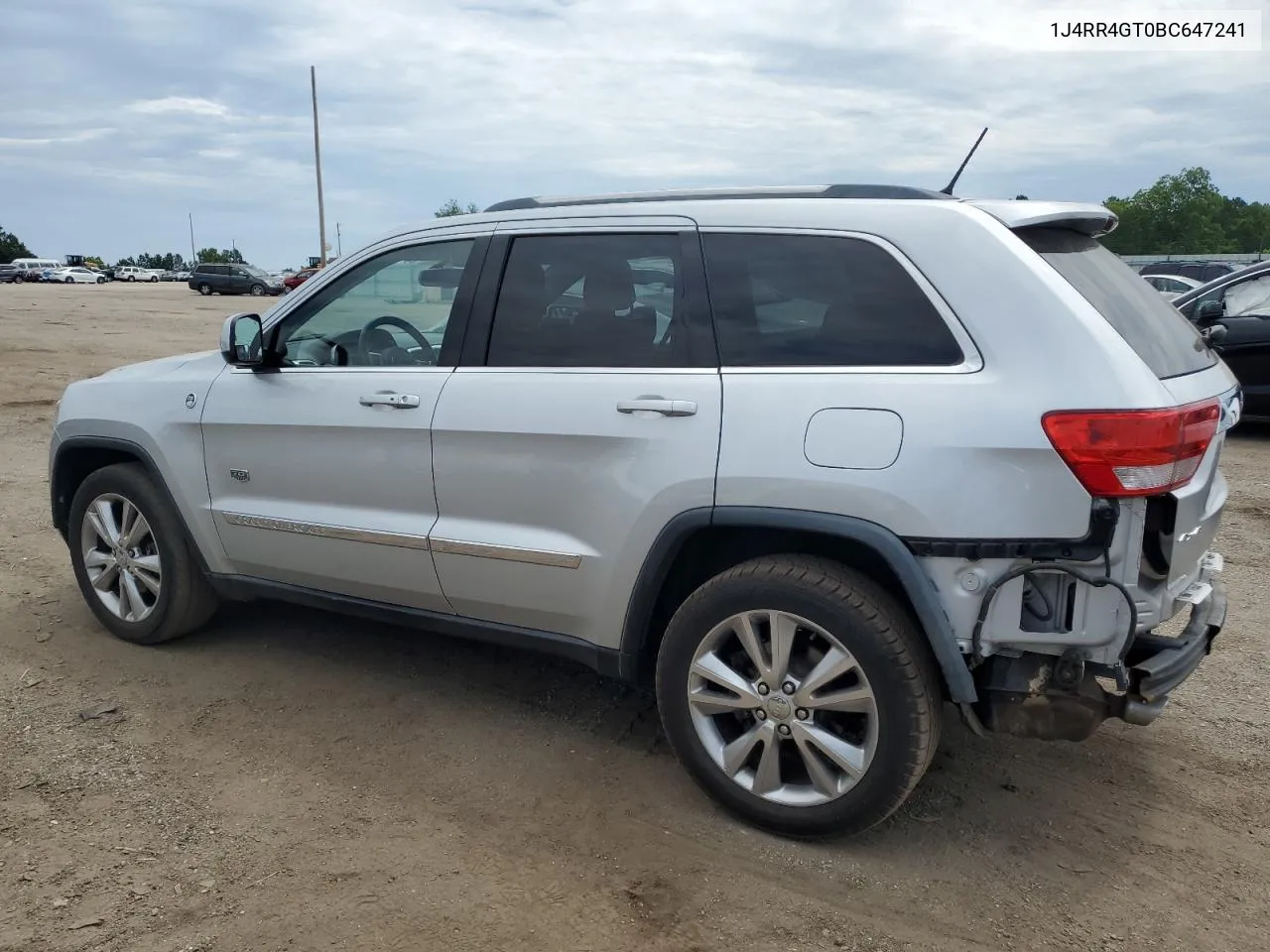 2011 Jeep Grand Cherokee Laredo VIN: 1J4RR4GT0BC647241 Lot: 55360304