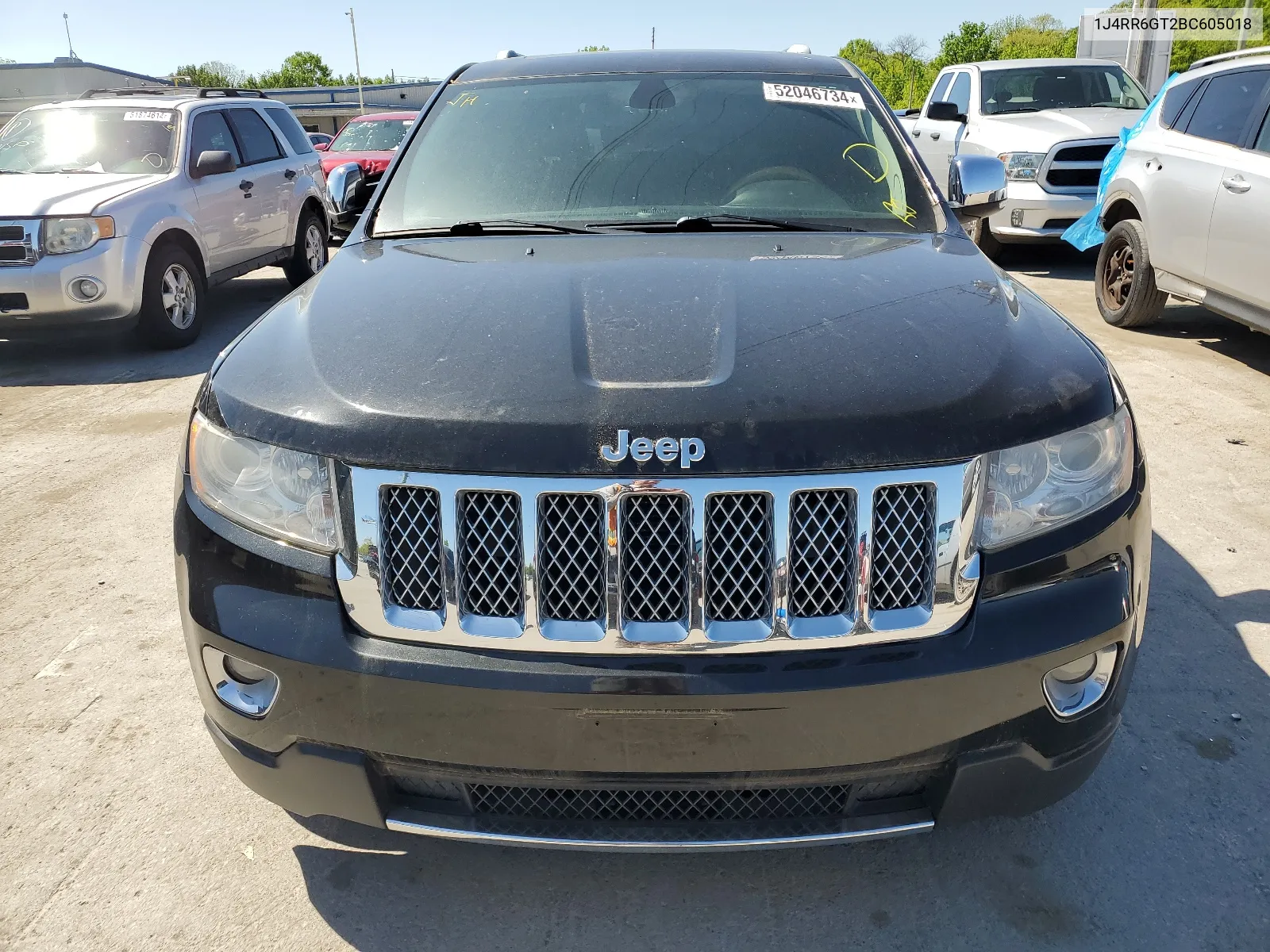 1J4RR6GT2BC605018 2011 Jeep Grand Cherokee Overland