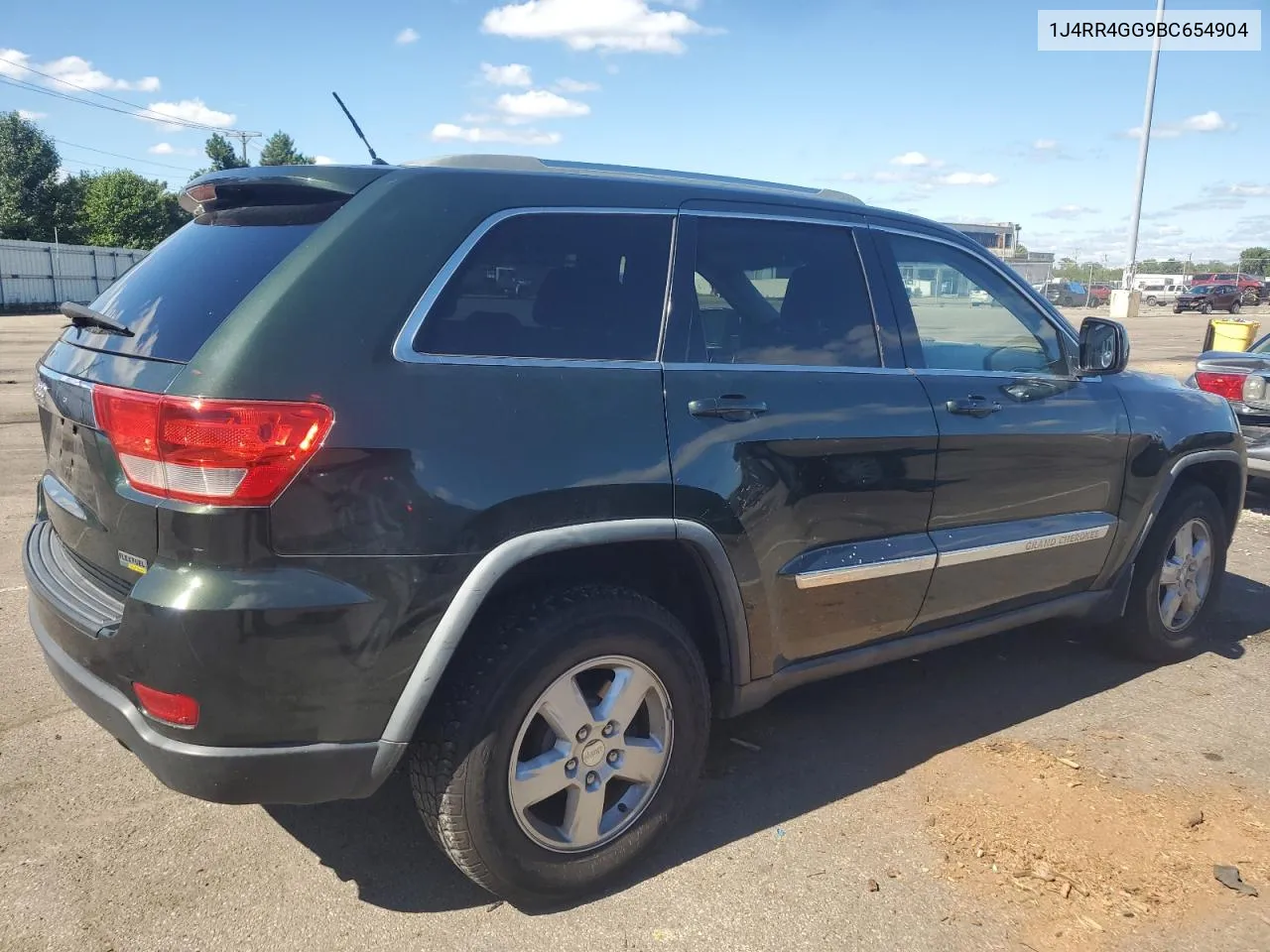 2011 Jeep Grand Cherokee Laredo VIN: 1J4RR4GG9BC654904 Lot: 61299794