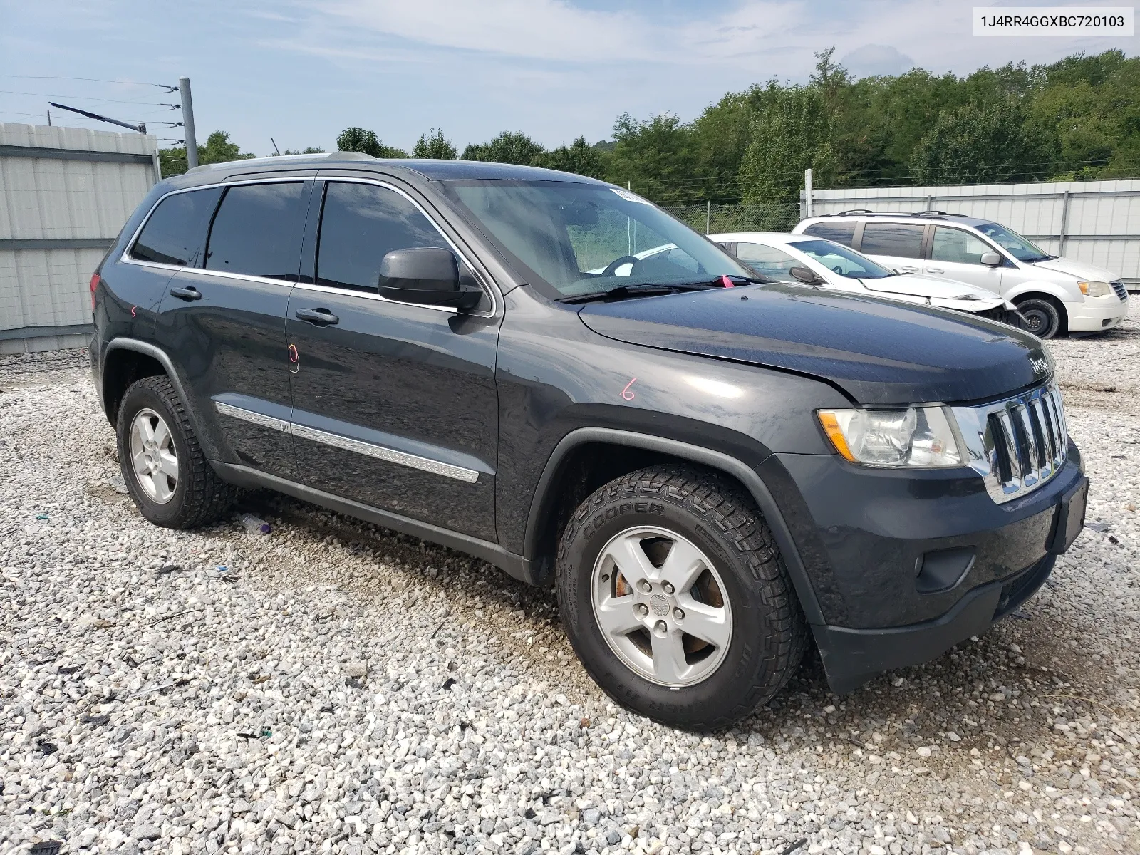 2011 Jeep Grand Cherokee Laredo VIN: 1J4RR4GGXBC720103 Lot: 68127964