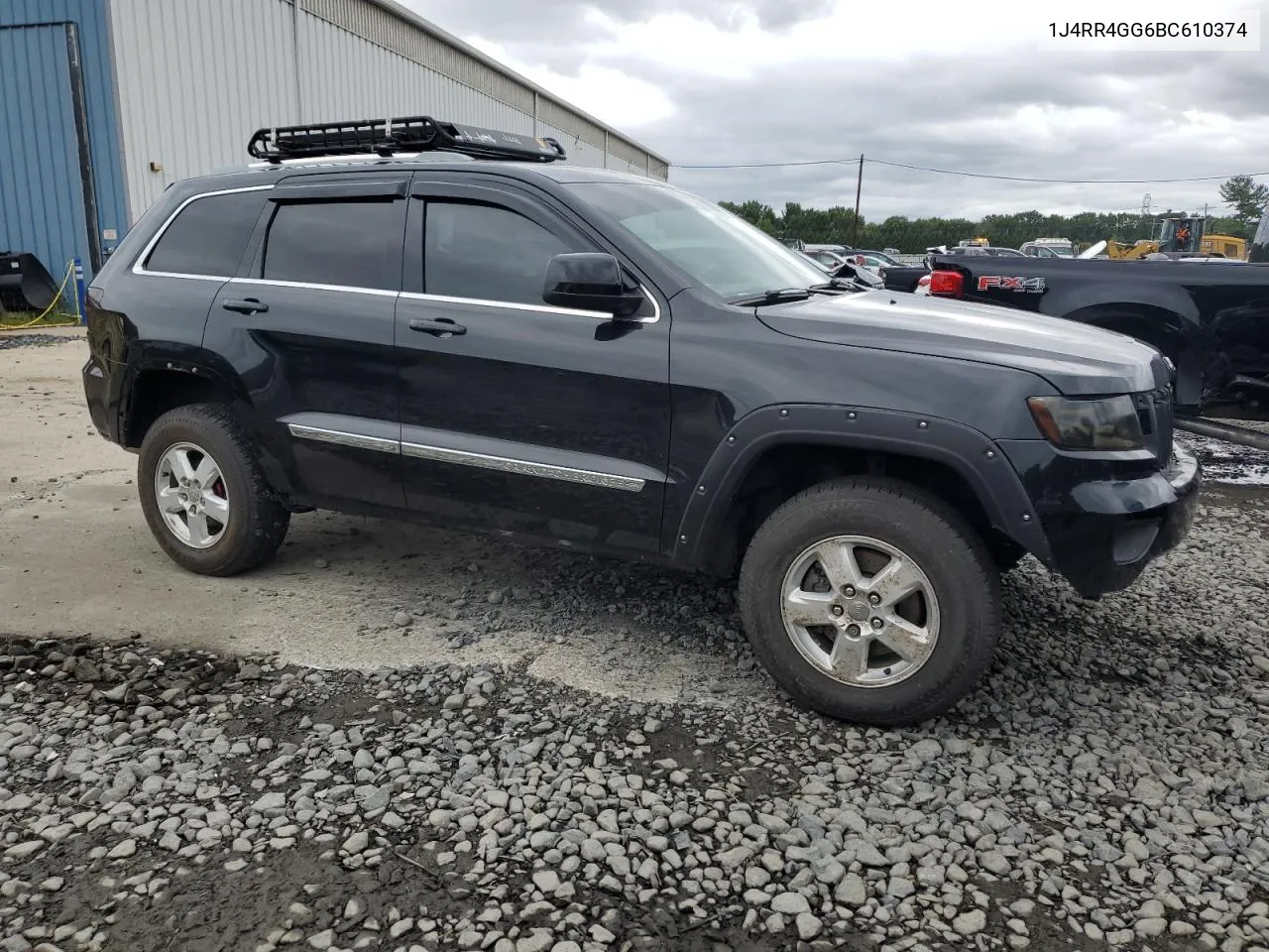 1J4RR4GG6BC610374 2011 Jeep Grand Cherokee Laredo