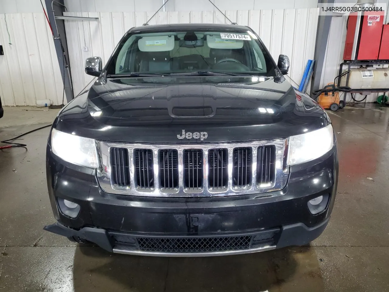 2011 Jeep Grand Cherokee Limited VIN: 1J4RR5GG3BC500484 Lot: 70517574