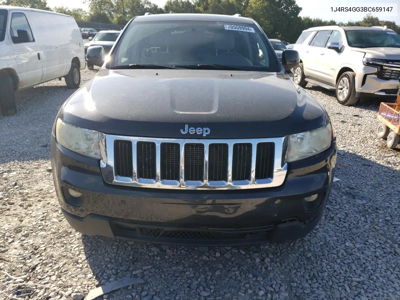 1J4RS4GG3BC659147 2011 Jeep Grand Cherokee Laredo