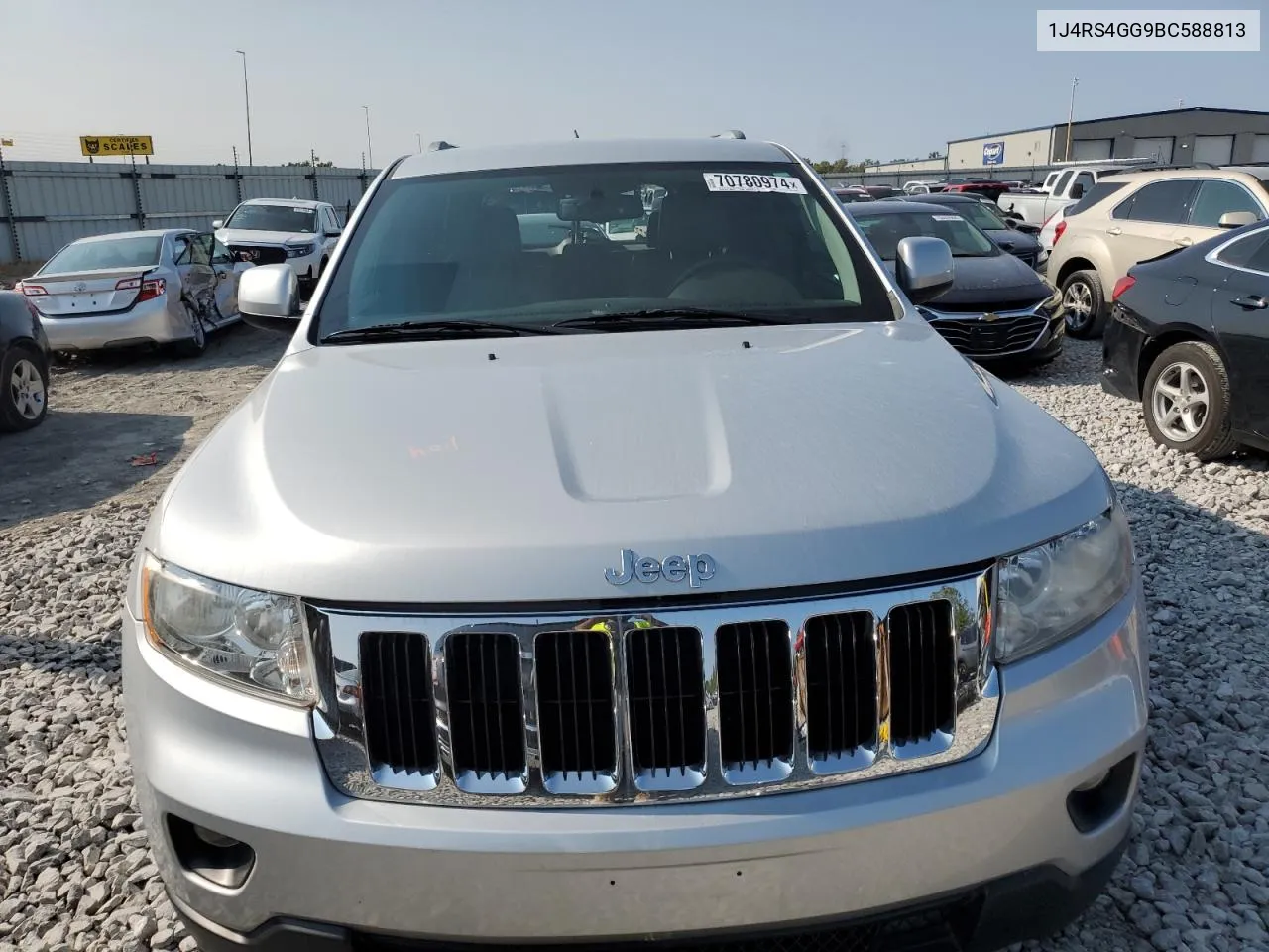 2011 Jeep Grand Cherokee Laredo VIN: 1J4RS4GG9BC588813 Lot: 70780974