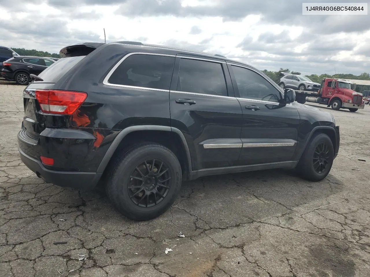 2011 Jeep Grand Cherokee Laredo VIN: 1J4RR4GG6BC540844 Lot: 70834944