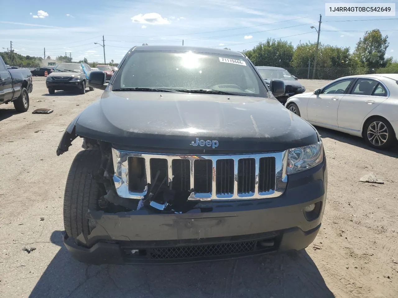 2011 Jeep Grand Cherokee Laredo VIN: 1J4RR4GT0BC542649 Lot: 71119444