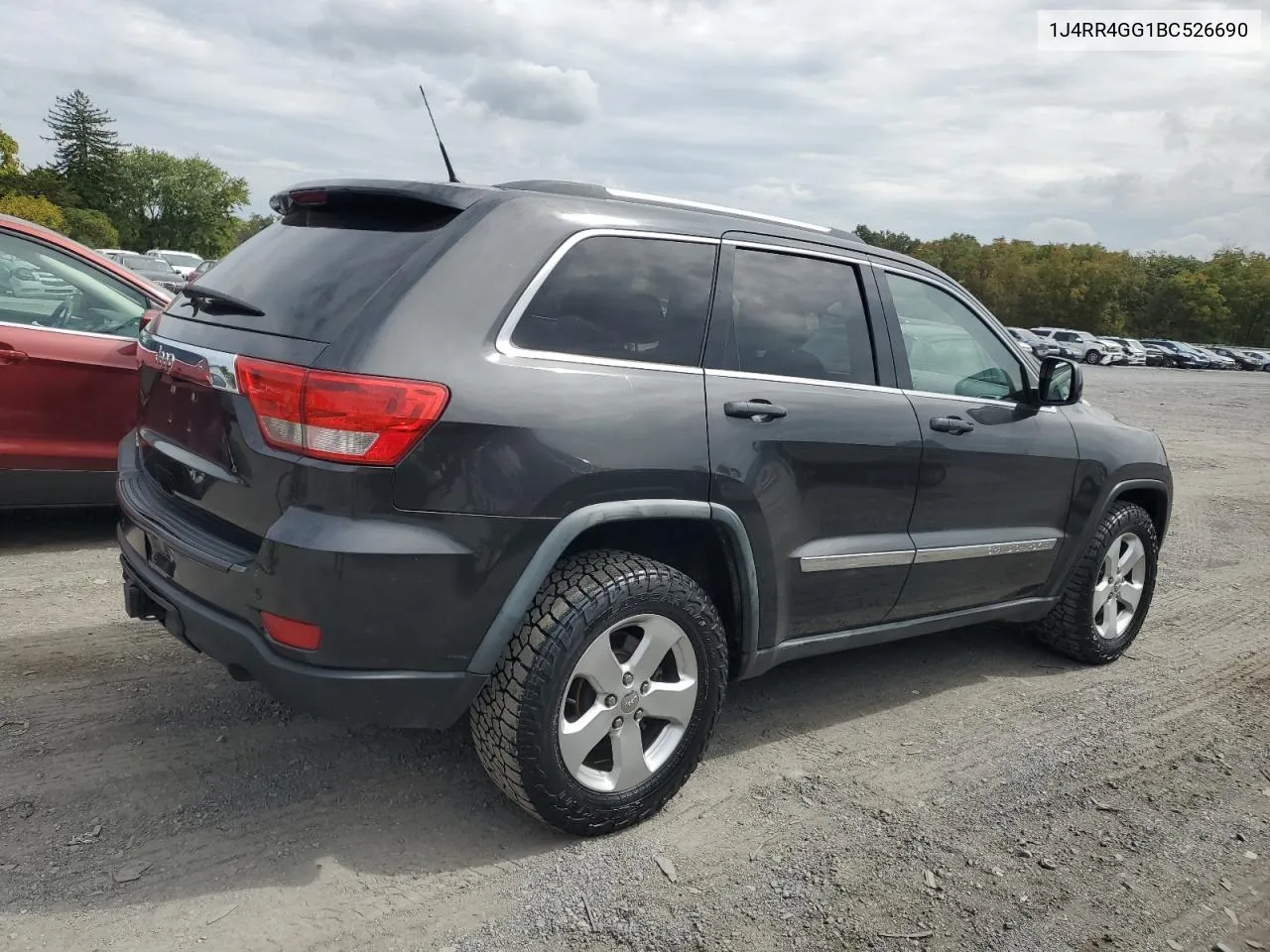 2011 Jeep Grand Cherokee Laredo VIN: 1J4RR4GG1BC526690 Lot: 72077034