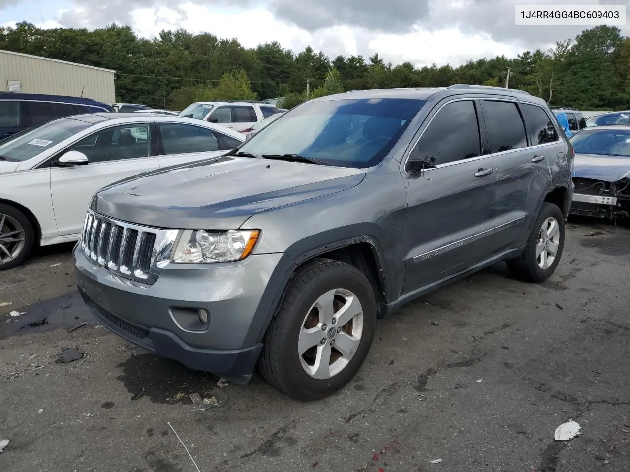 1J4RR4GG4BC609403 2011 Jeep Grand Cherokee Laredo