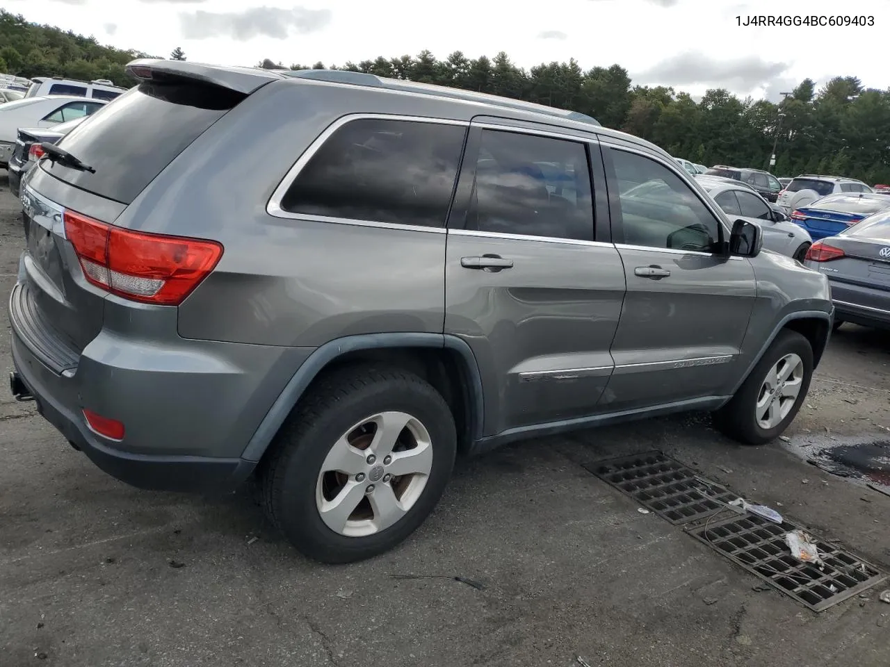 2011 Jeep Grand Cherokee Laredo VIN: 1J4RR4GG4BC609403 Lot: 72248584