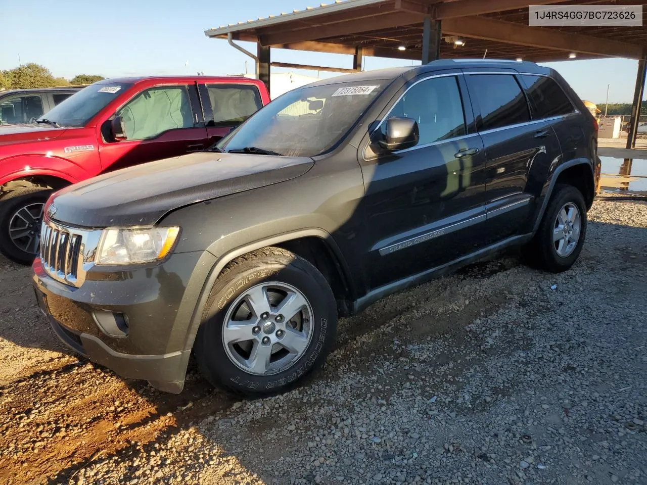 2011 Jeep Grand Cherokee Laredo VIN: 1J4RS4GG7BC723626 Lot: 72375064