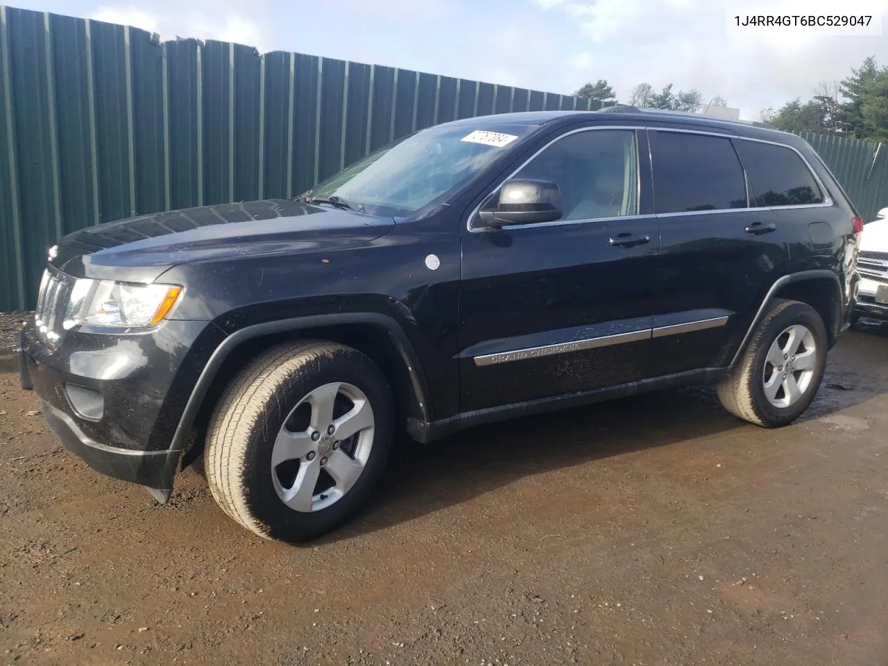 2011 Jeep Grand Cherokee Laredo VIN: 1J4RR4GT6BC529047 Lot: 72787084