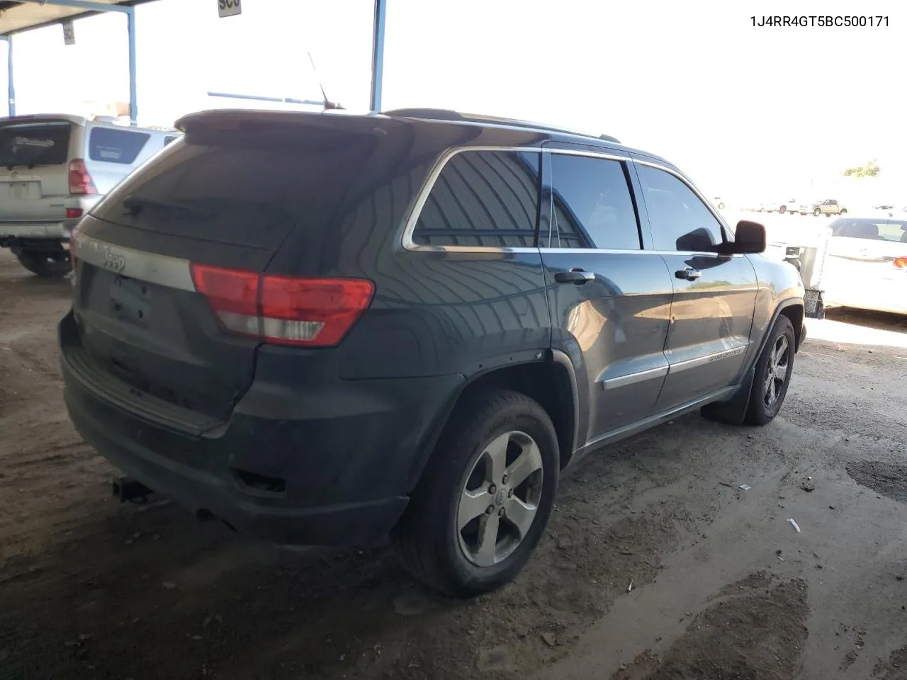 2011 Jeep Grand Cherokee Laredo VIN: 1J4RR4GT5BC500171 Lot: 72978694