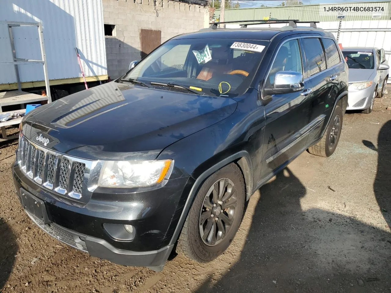 1J4RR6GT4BC683574 2011 Jeep Grand Cherokee Overland