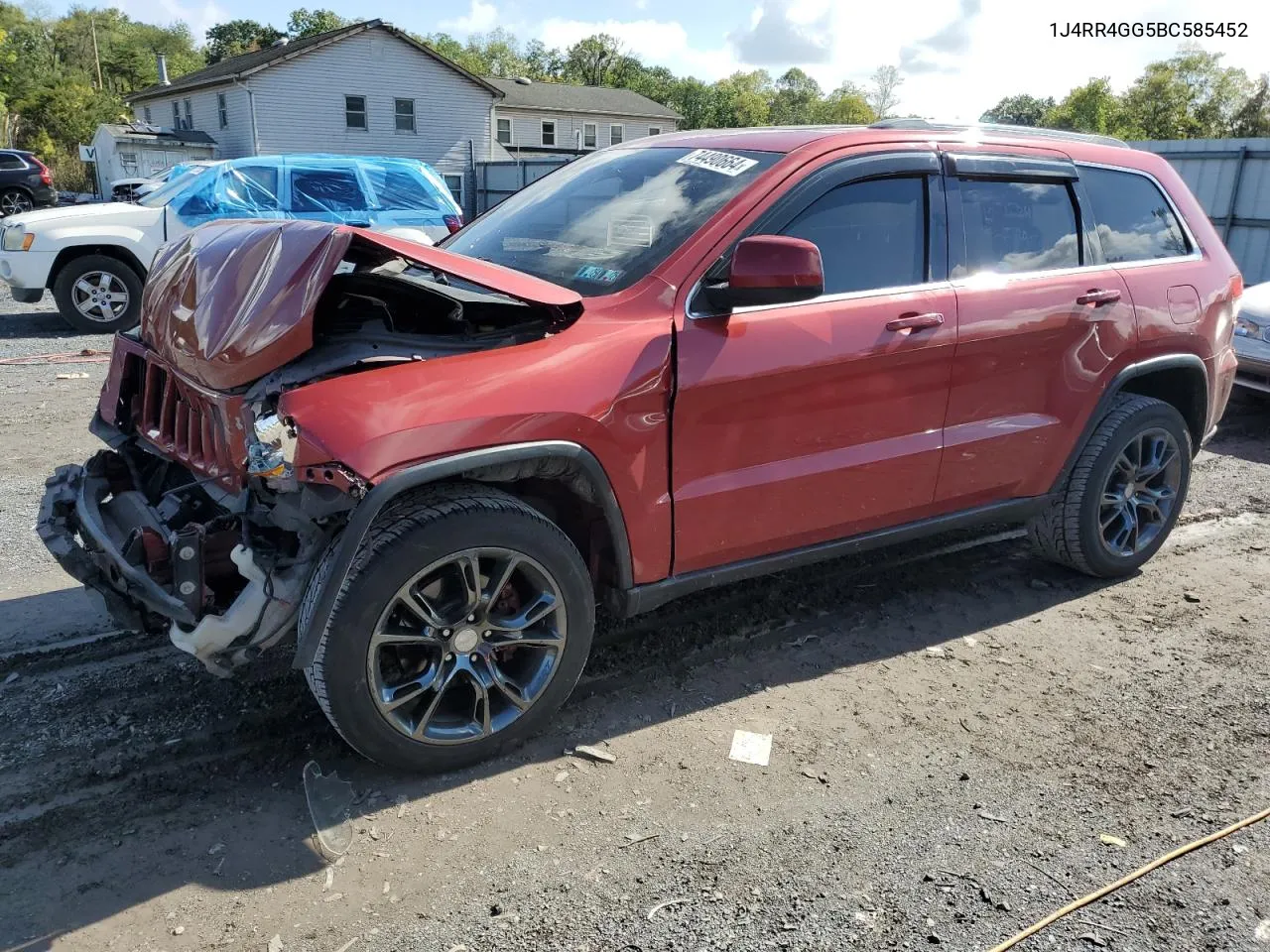 2011 Jeep Grand Cherokee Laredo VIN: 1J4RR4GG5BC585452 Lot: 74490664