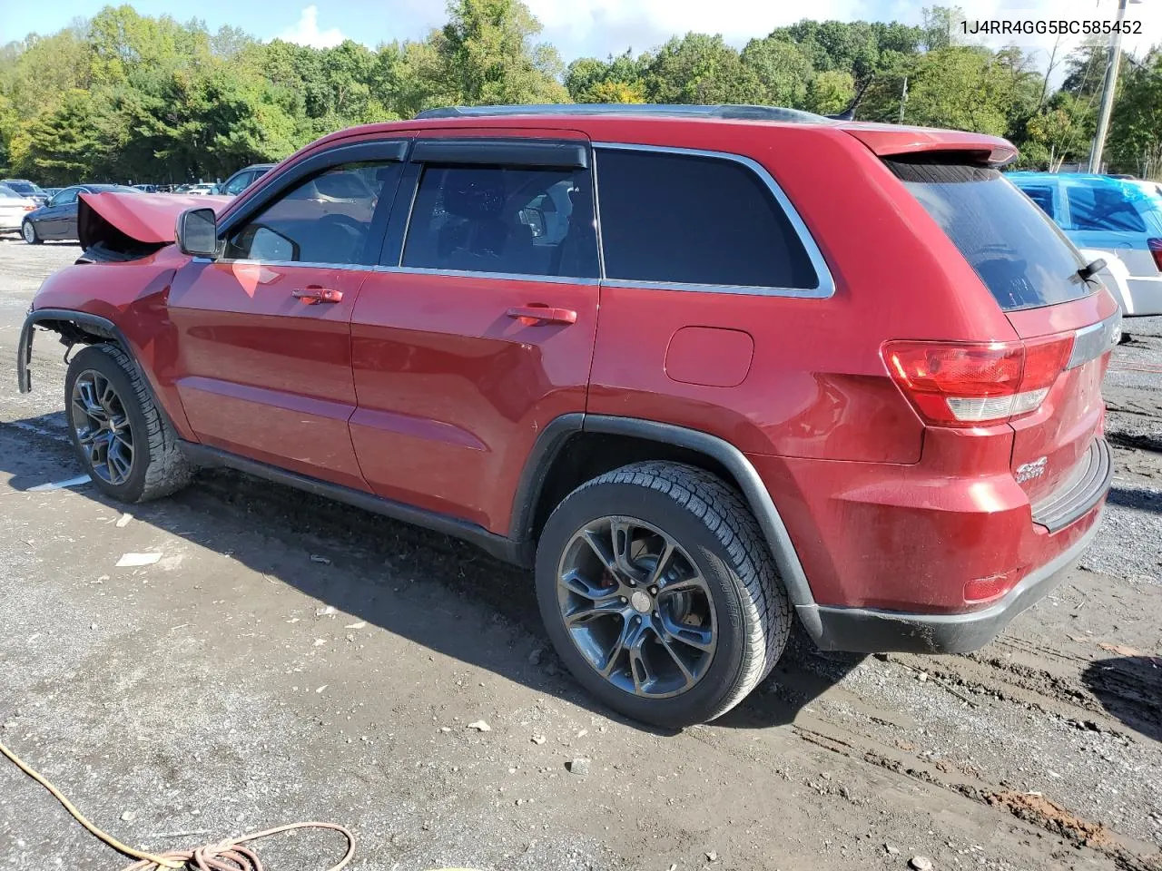 2011 Jeep Grand Cherokee Laredo VIN: 1J4RR4GG5BC585452 Lot: 74490664