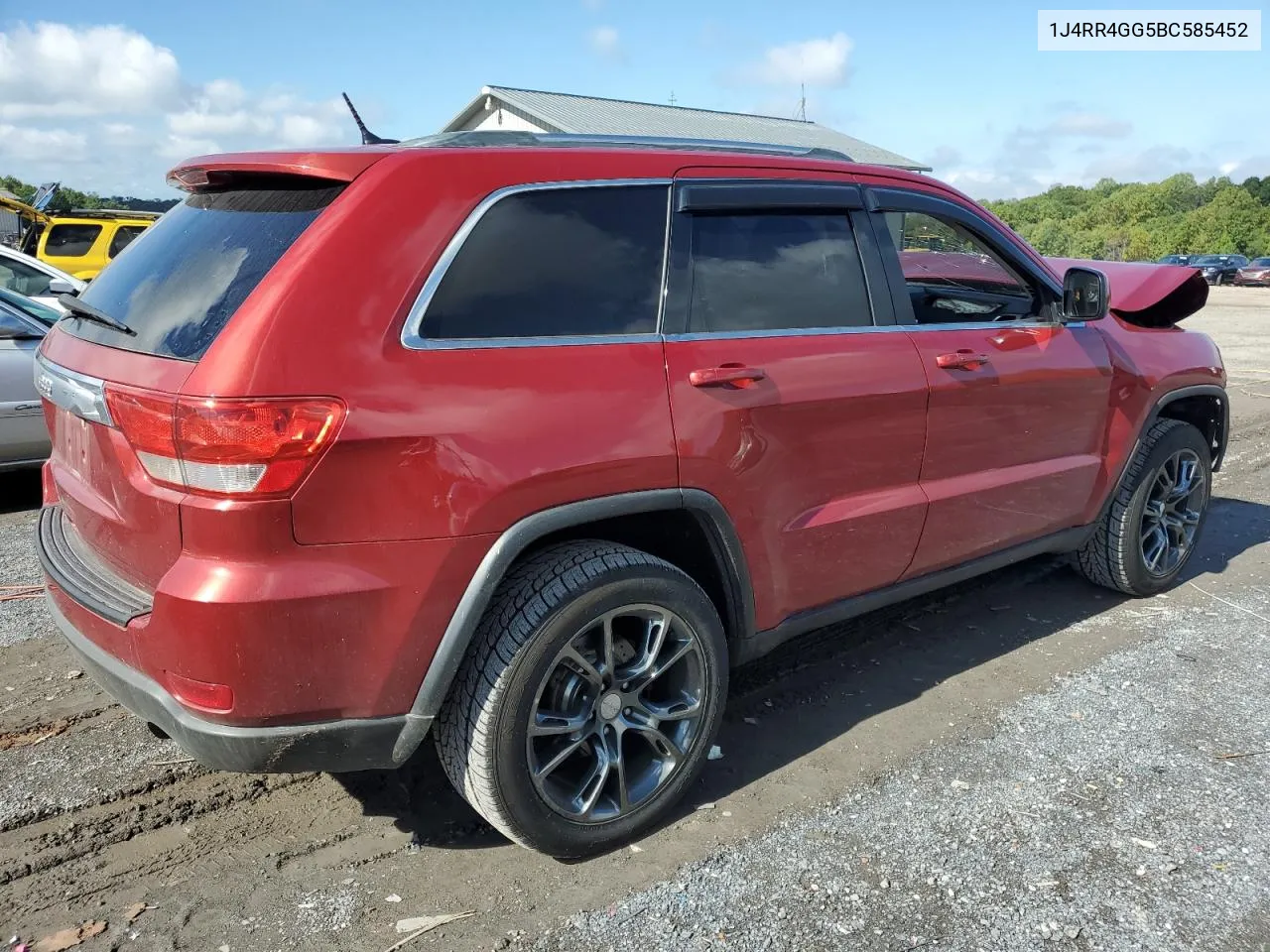 2011 Jeep Grand Cherokee Laredo VIN: 1J4RR4GG5BC585452 Lot: 74490664