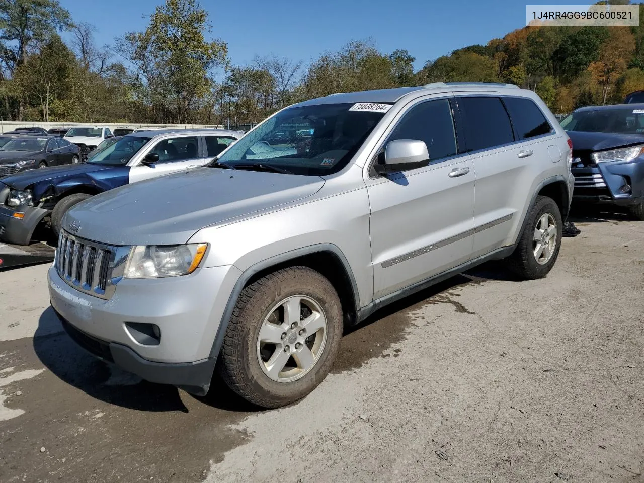 2011 Jeep Grand Cherokee Laredo VIN: 1J4RR4GG9BC600521 Lot: 75838264