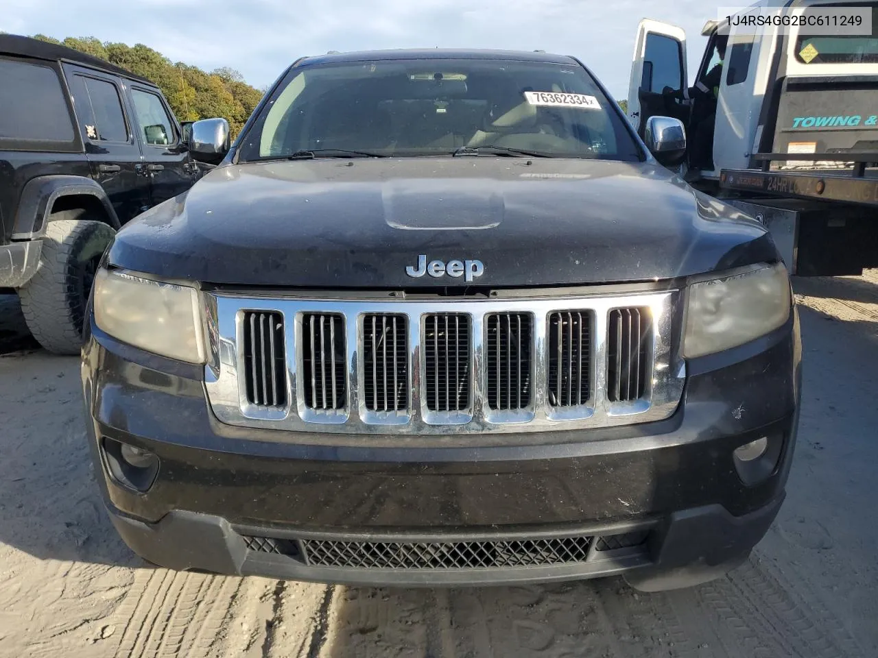 2011 Jeep Grand Cherokee Laredo VIN: 1J4RS4GG2BC611249 Lot: 76362334