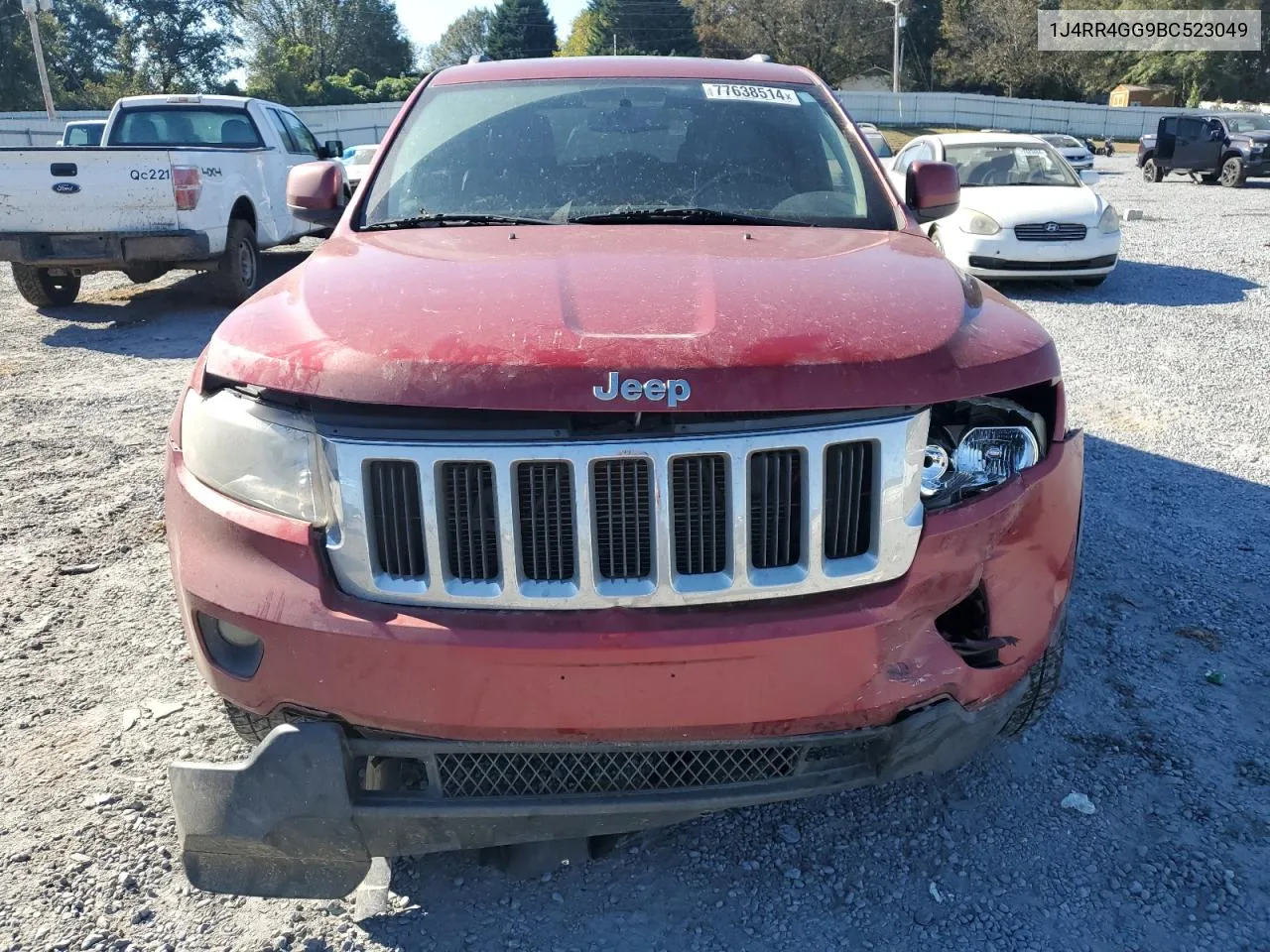 2011 Jeep Grand Cherokee Laredo VIN: 1J4RR4GG9BC523049 Lot: 77638514