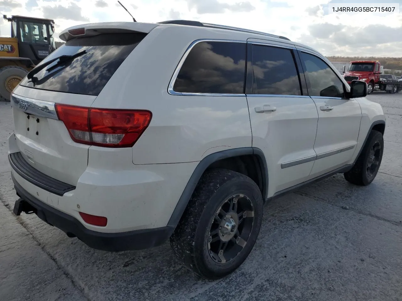 2011 Jeep Grand Cherokee Laredo VIN: 1J4RR4GG5BC715407 Lot: 78373534