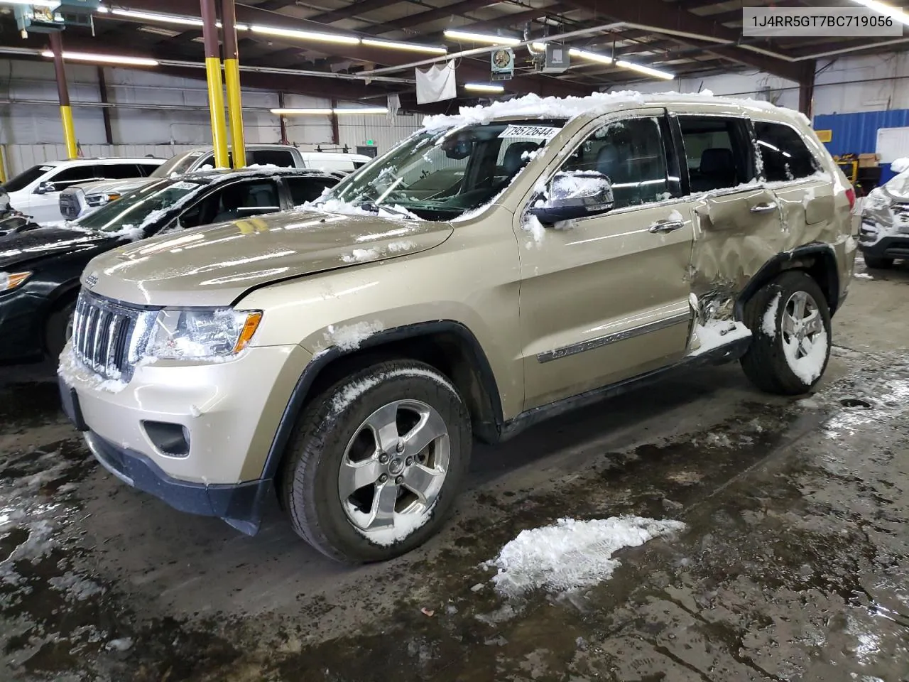 2011 Jeep Grand Cherokee Limited VIN: 1J4RR5GT7BC719056 Lot: 79572644