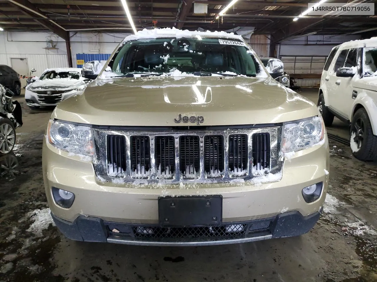 2011 Jeep Grand Cherokee Limited VIN: 1J4RR5GT7BC719056 Lot: 79572644