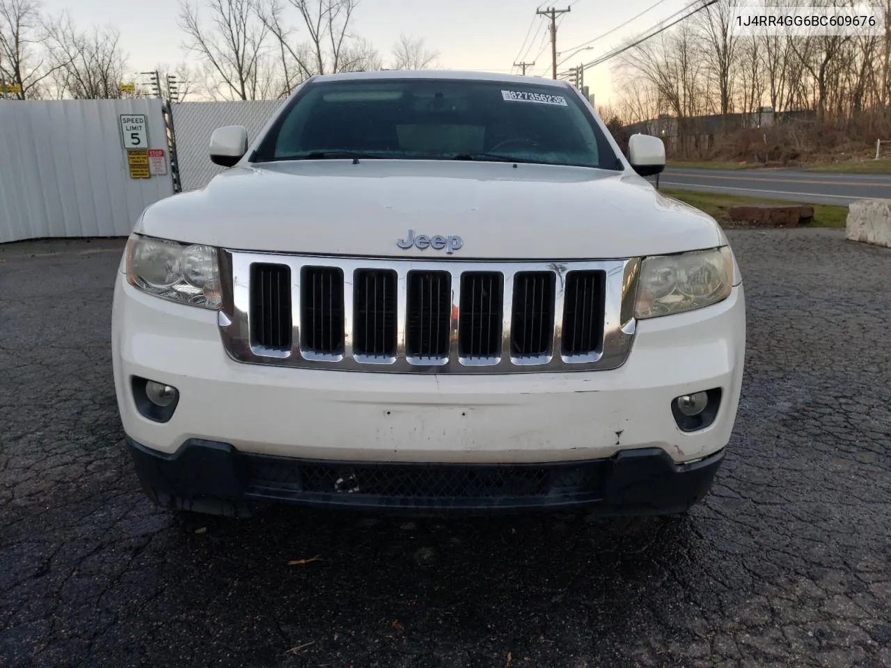 2011 Jeep Grand Cherokee Laredo VIN: 1J4RR4GG6BC609676 Lot: 82735623