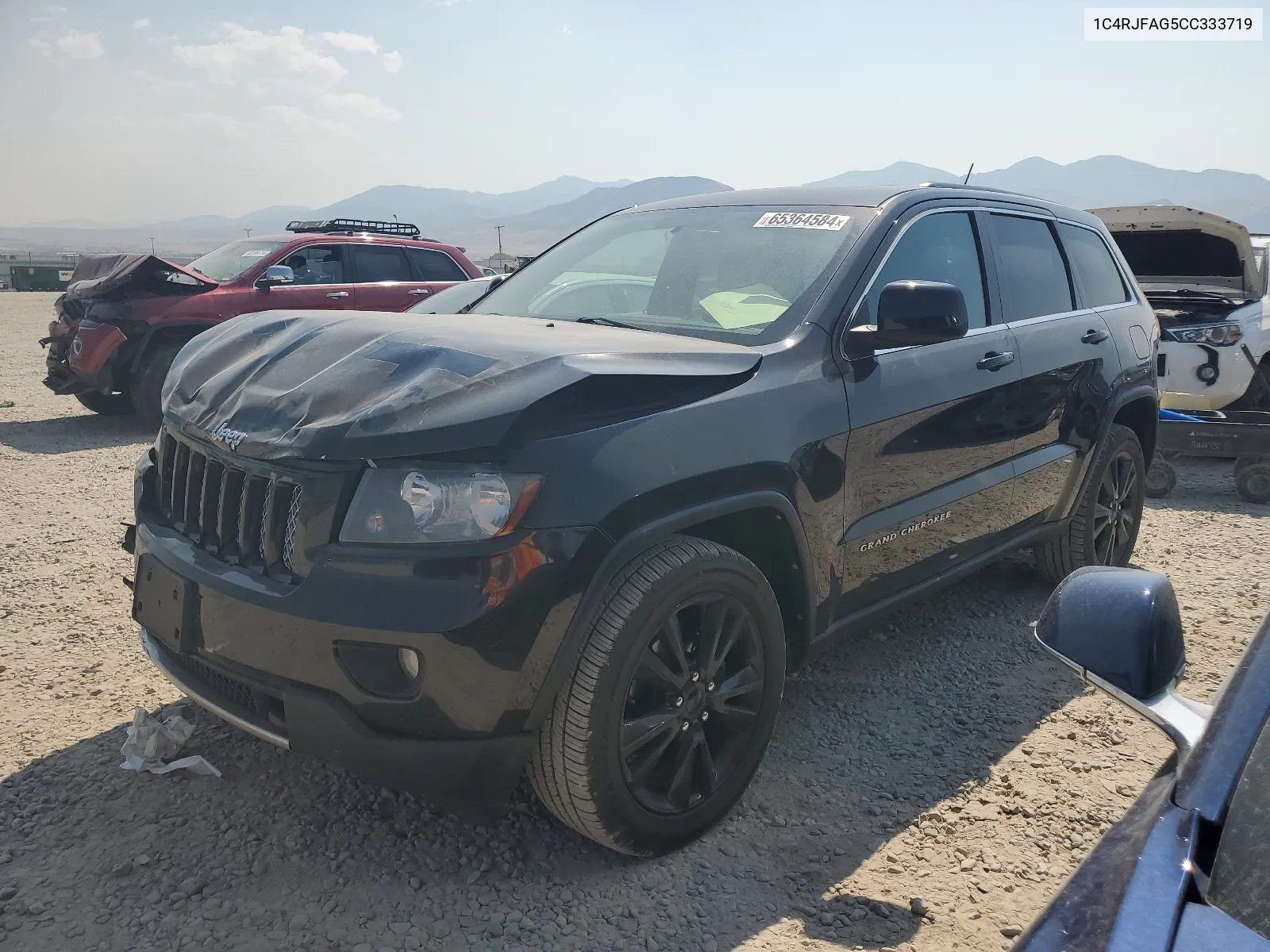 1C4RJFAG5CC333719 2012 Jeep Grand Cherokee Laredo