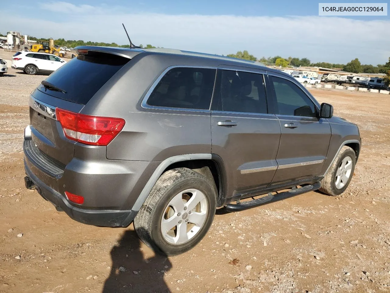 1C4RJEAG0CC129064 2012 Jeep Grand Cherokee Laredo