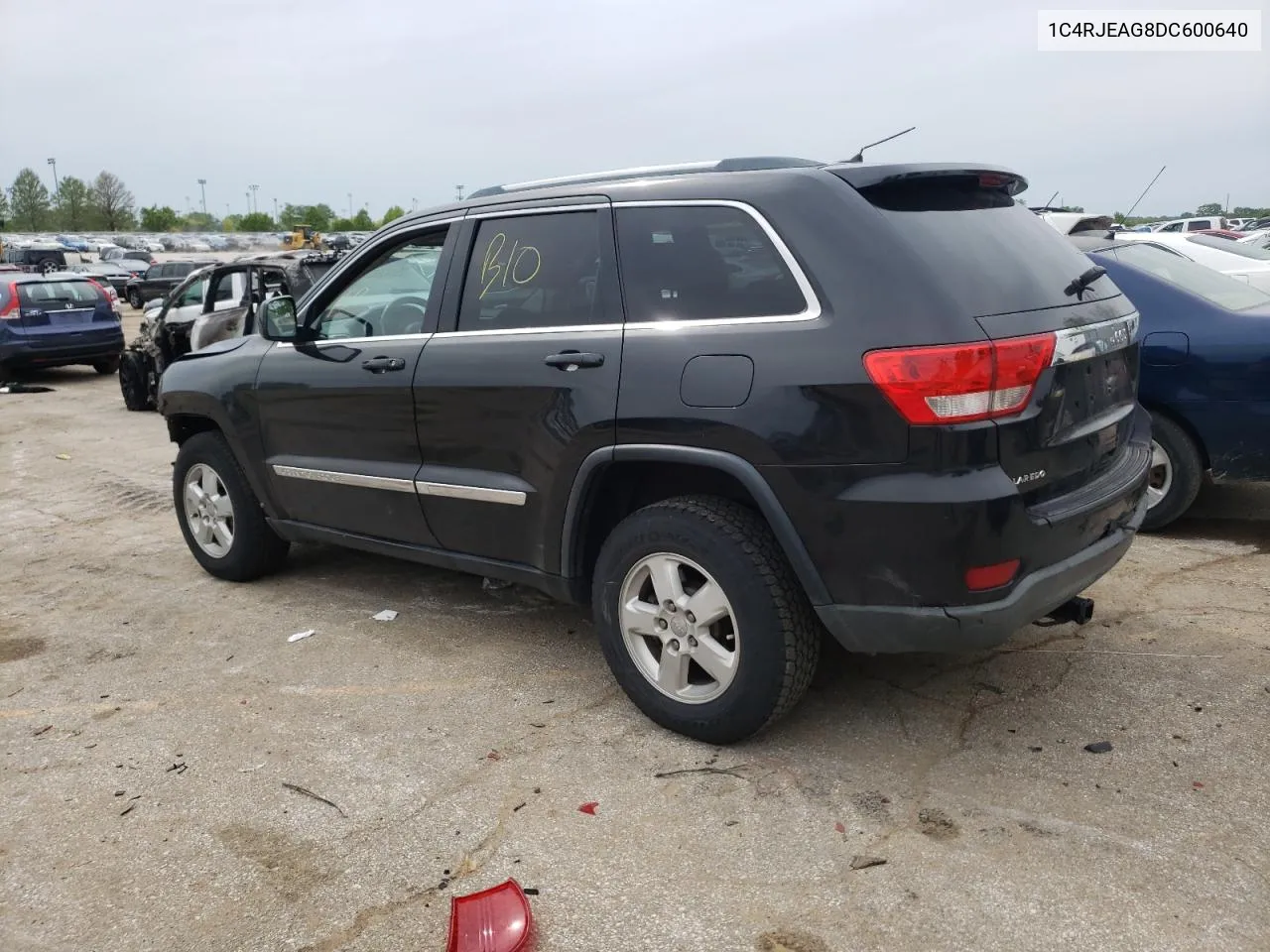 1C4RJEAG8DC600640 2013 Jeep Grand Cherokee Laredo