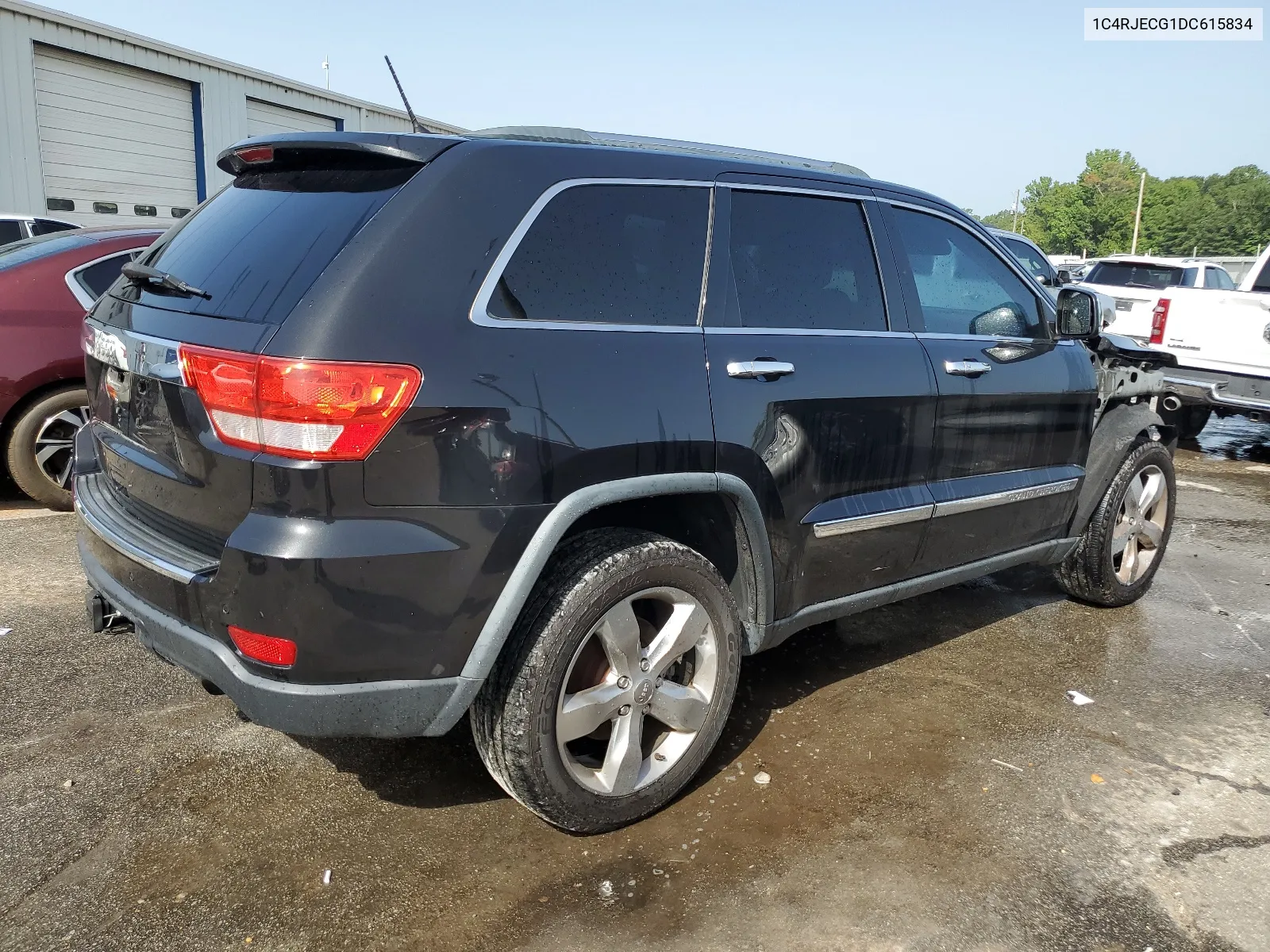 2013 Jeep Grand Cherokee Overland VIN: 1C4RJECG1DC615834 Lot: 62024374