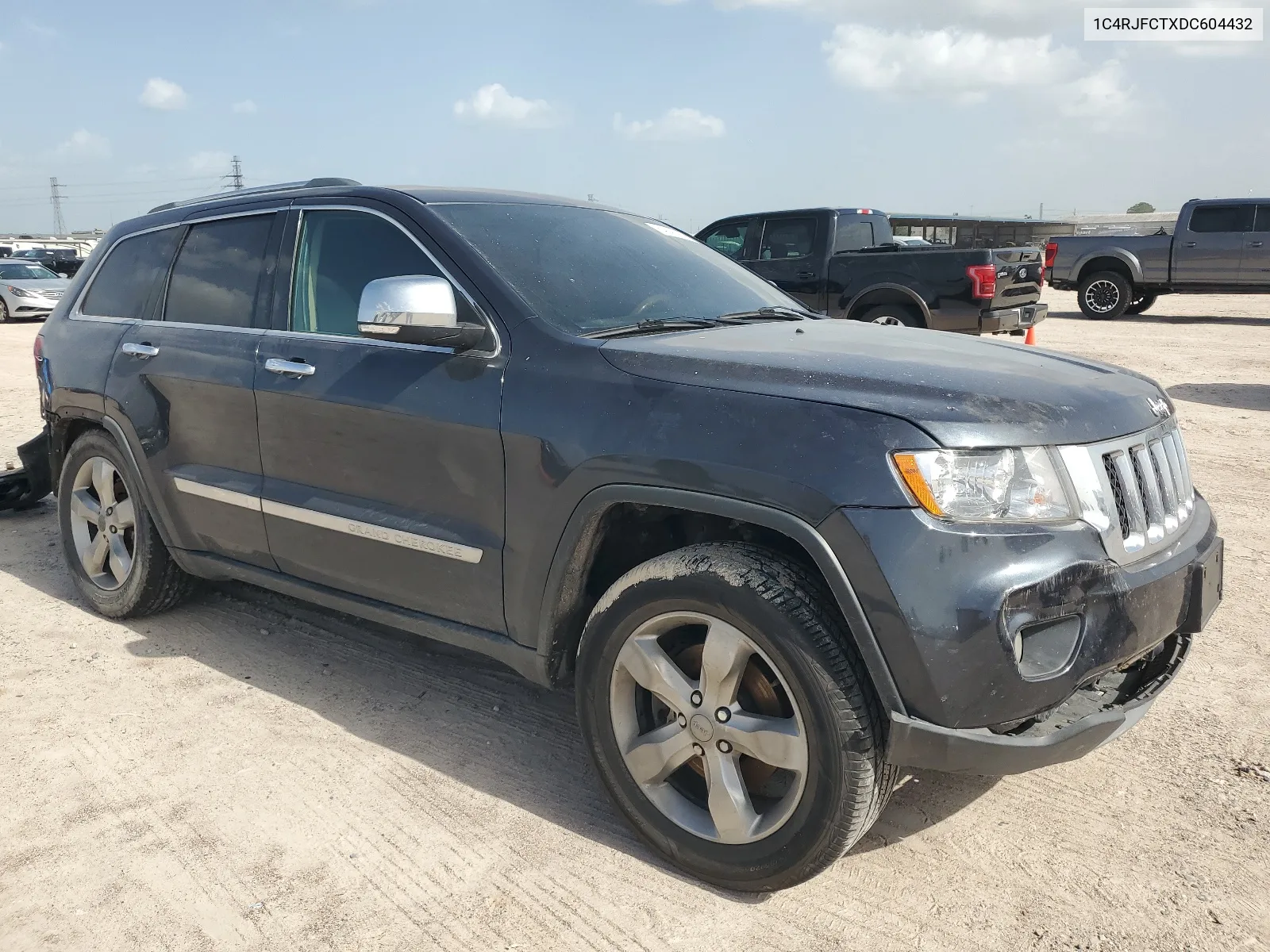 2013 Jeep Grand Cherokee Overland VIN: 1C4RJFCTXDC604432 Lot: 64843454